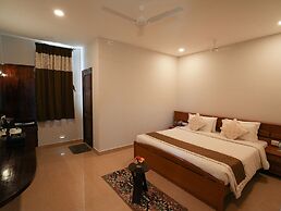 MGM Whispering Wind's Yelagiri