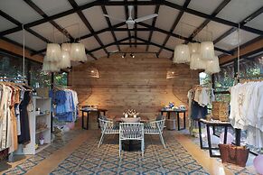 LaRiSa Resort & Spa, Ashwem