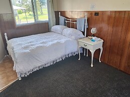 Lakeside Holiday Park