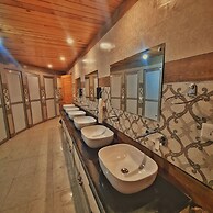 EDM Hostel