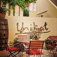 Hotel Restaurant Unikat