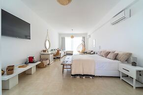 Alpha Urban Suites