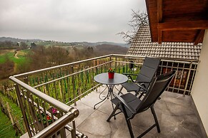 Vineyard cottage Majolka