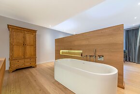 La Villa Retreat