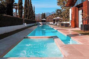La Villa Retreat