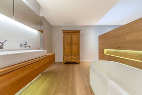 La Villa Retreat