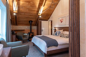 La Villa Retreat