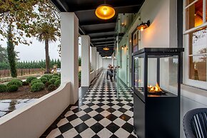 La Villa Retreat