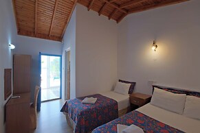 Adrasan Hotel