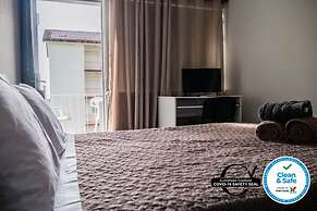 Bernardo's Place