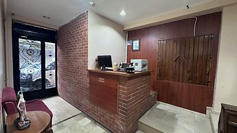 Rozza Hotel