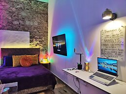 Oddity Studio By Paradox
