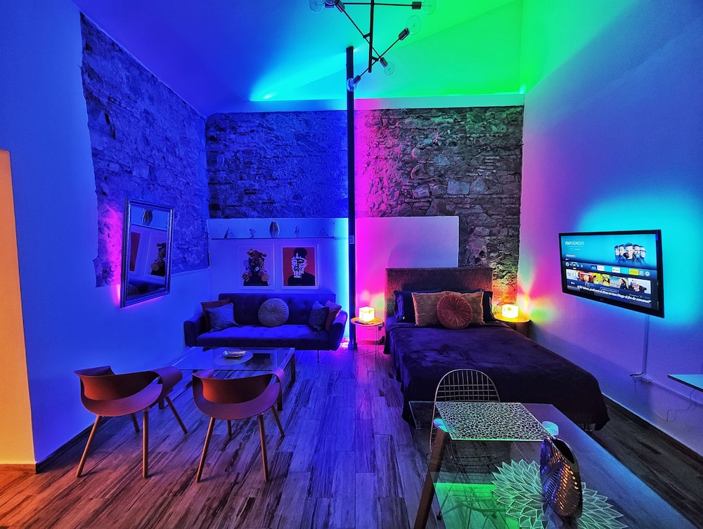 Oddity Studio By Paradox