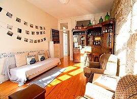 Inviting 2-bed Apartment in Porto