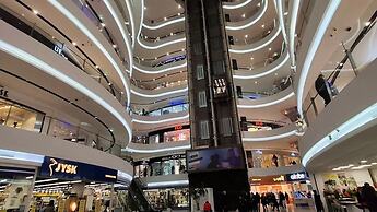 Tirana Square Hotel