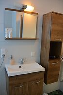 Cozy Amsterdam Apartment - Great Location!