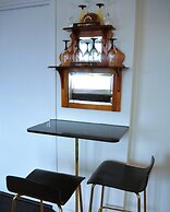 Cozy Amsterdam Apartment - Great Location!