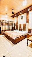Goroomgo Hotel Revoli Amritsar