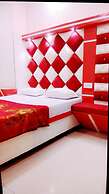 Goroomgo Hotel Revoli Amritsar