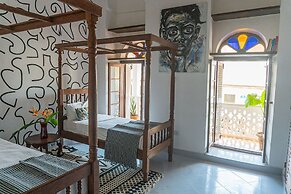 Tarawanda House - Stawi