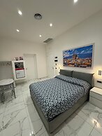 B&B Center City