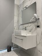 B&B Center City