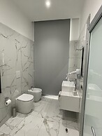 B&B Center City