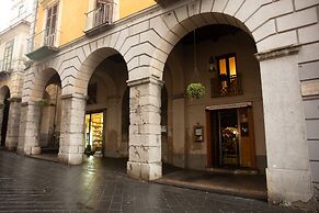 Portico 57