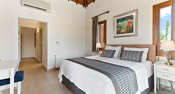 Villa 327 Galinios in Kouklia