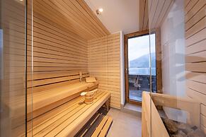 Lakefront Suite 148