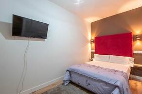 City Center Apartments Sol