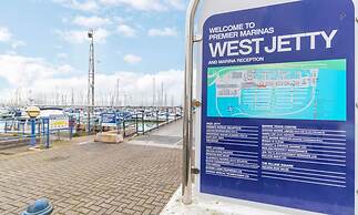On the Water -waterside Studio With Terrace Overlooking the Harbour