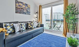 On the Water -waterside Studio With Terrace Overlooking the Harbour