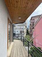 Kalpazo Tirana Vila 313