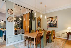 Paris Wagram Design Residence
