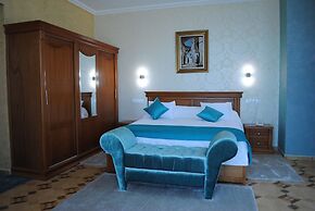 Maraval Hotel Oran