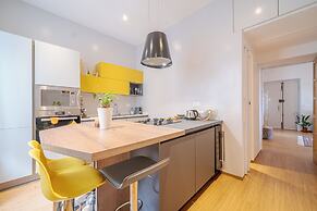 Bright Apartment A Few Steps From Via Garibaldi