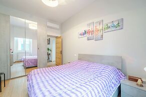Bright Apartment A Few Steps From Via Garibaldi