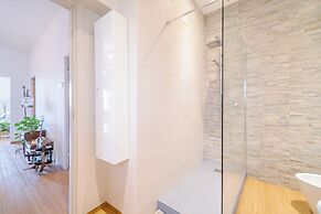 Bright Apartment A Few Steps From Via Garibaldi