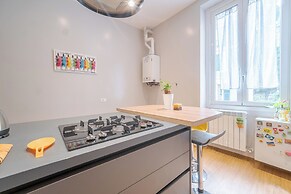 Bright Apartment A Few Steps From Via Garibaldi