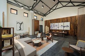 Jiangnan House  Yangcheng Lake