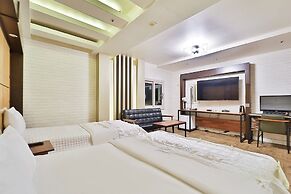 hwamyeong sky hotel