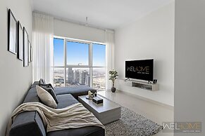 WelHome - Breathtaking 1BR Apt with Balcony and City View