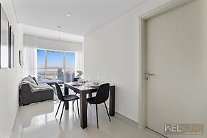 WelHome - Breathtaking 1BR Apt with Balcony and City View