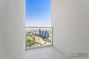 WelHome - Breathtaking 1BR Apt with Balcony and City View