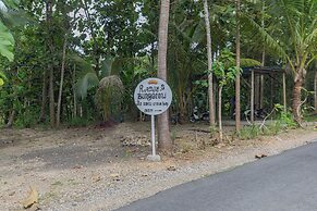 Radjes Bungalow Nusa Penida
