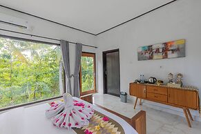 Radjes Bungalow Nusa Penida