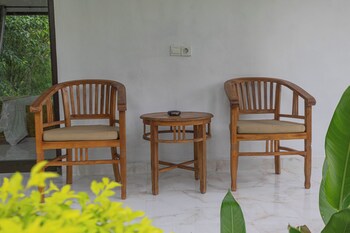 Radjes Bungalow Nusa Penida