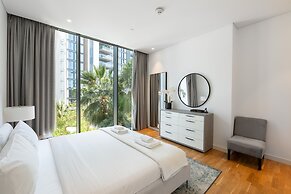 Modern Bluewaters 1BR w Relaxing Balcony View