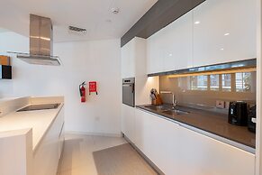 Modern Bluewaters 1BR w Relaxing Balcony View